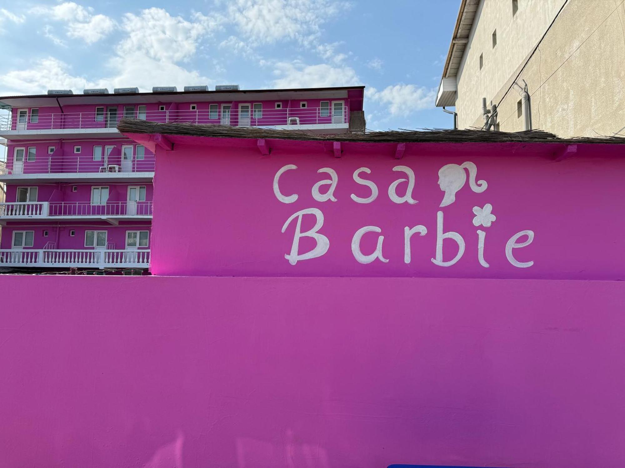 Casa Barbie Costinesti Hostel Buitenkant foto